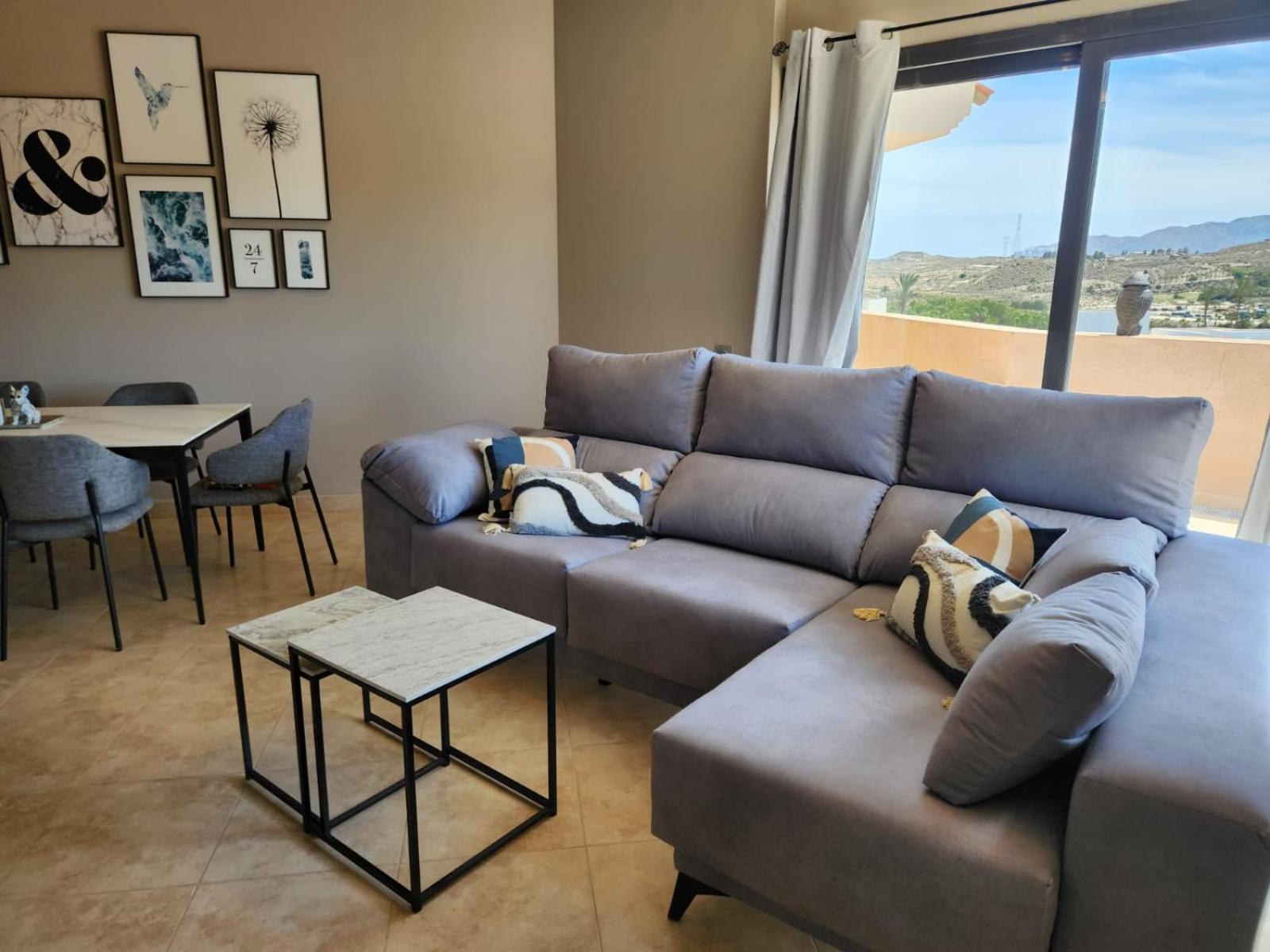Atico Esquinero Con Preciosas Vistas Al Valle Del Este Golf Con Piscina Comunitaria! مْبيرا المظهر الخارجي الصورة