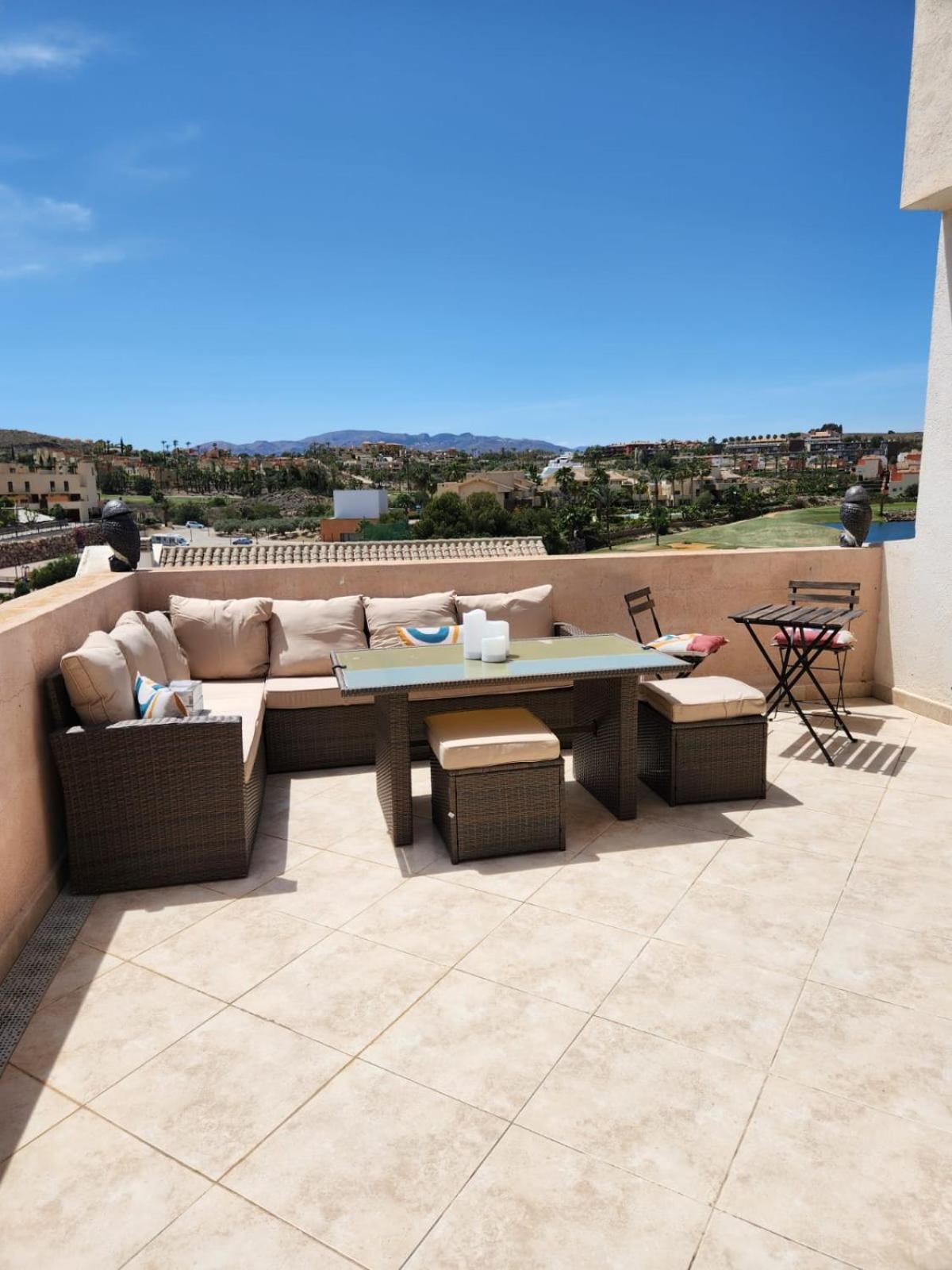 Atico Esquinero Con Preciosas Vistas Al Valle Del Este Golf Con Piscina Comunitaria! مْبيرا المظهر الخارجي الصورة
